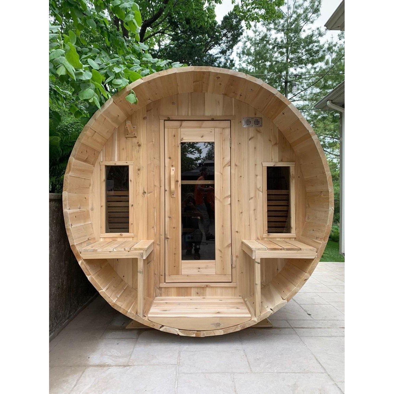 Dundalk Leisurecraft Tranquility 2–6 Person Capacity Barrel-Style Sauna